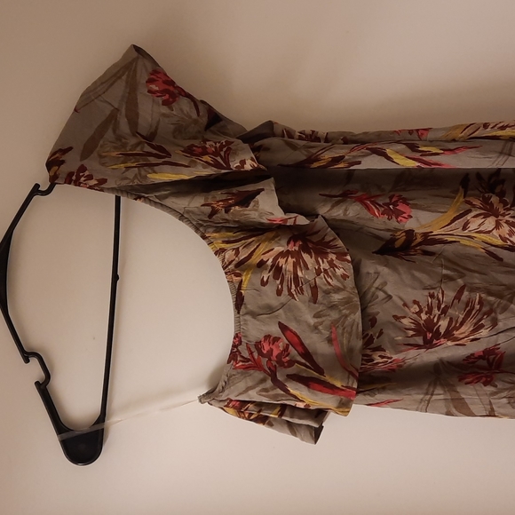 ASTR the Label Multi Island Floral Dress - Picture 6 of 13